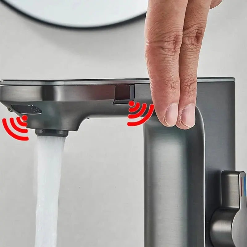Robinet de salle de bain sans contact digital Hydro Design