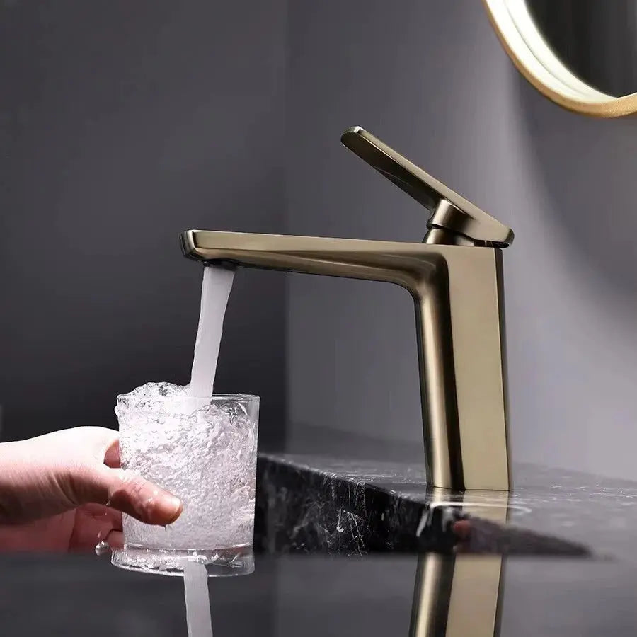 Robinet de Salle de Bain en Laiton Or brossé Hydro Design