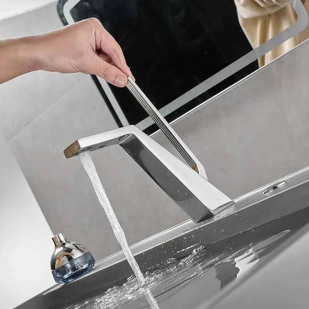 Robinet de salle de bain en laiton chrome